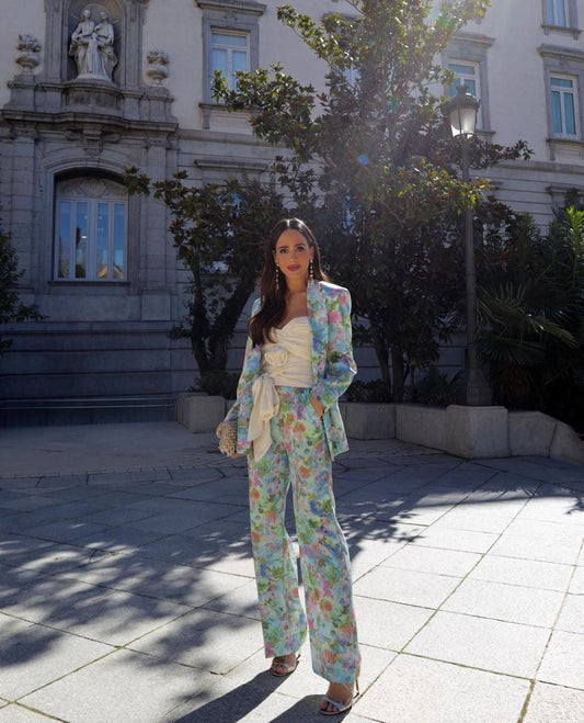 Chicas Printed Blazer Set