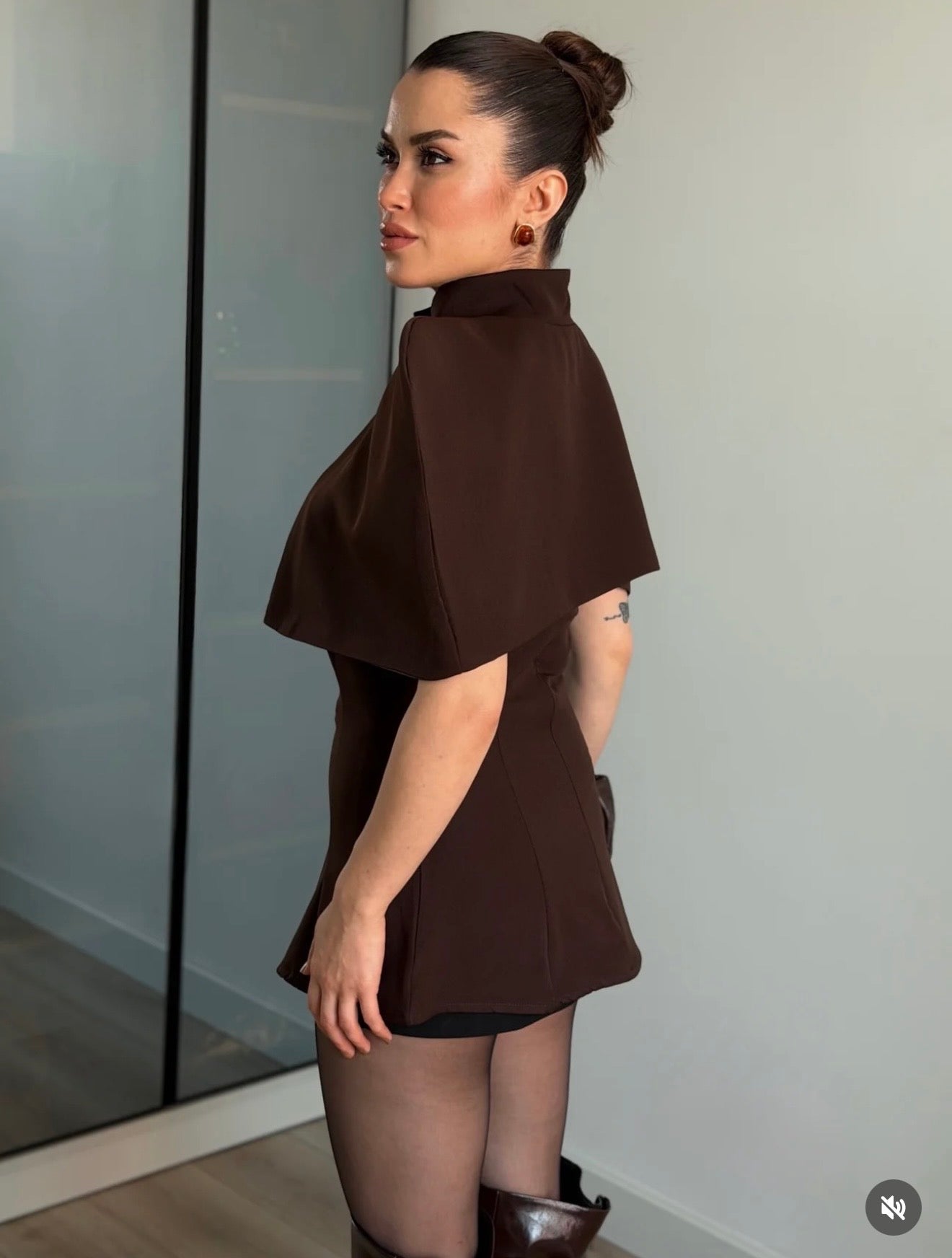 Halo Luxe Cape Top