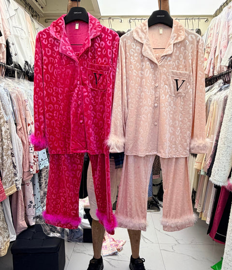 V Monogram Velvet Luxe Nightsuit