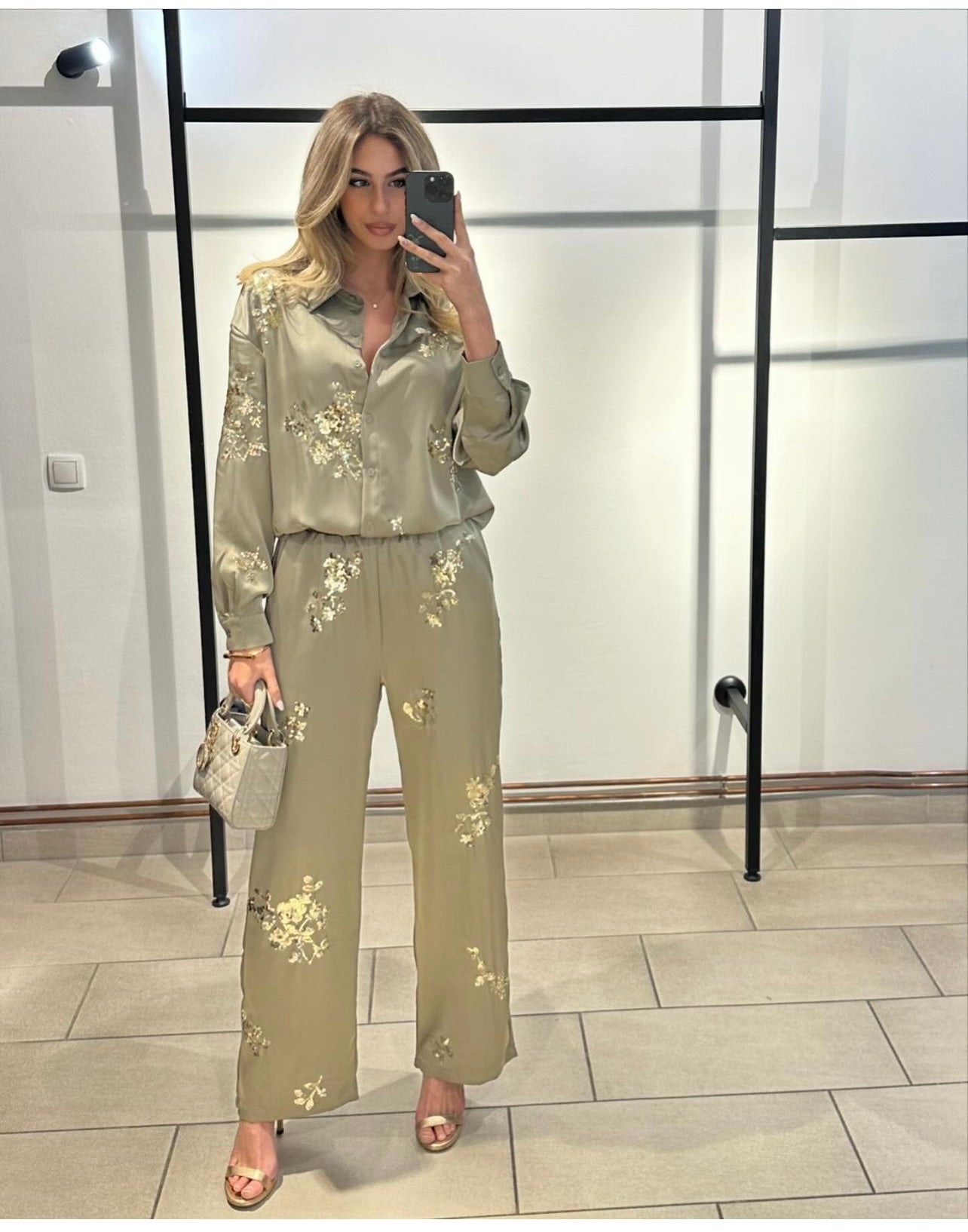 Jaira Embriodered Sequins Cords