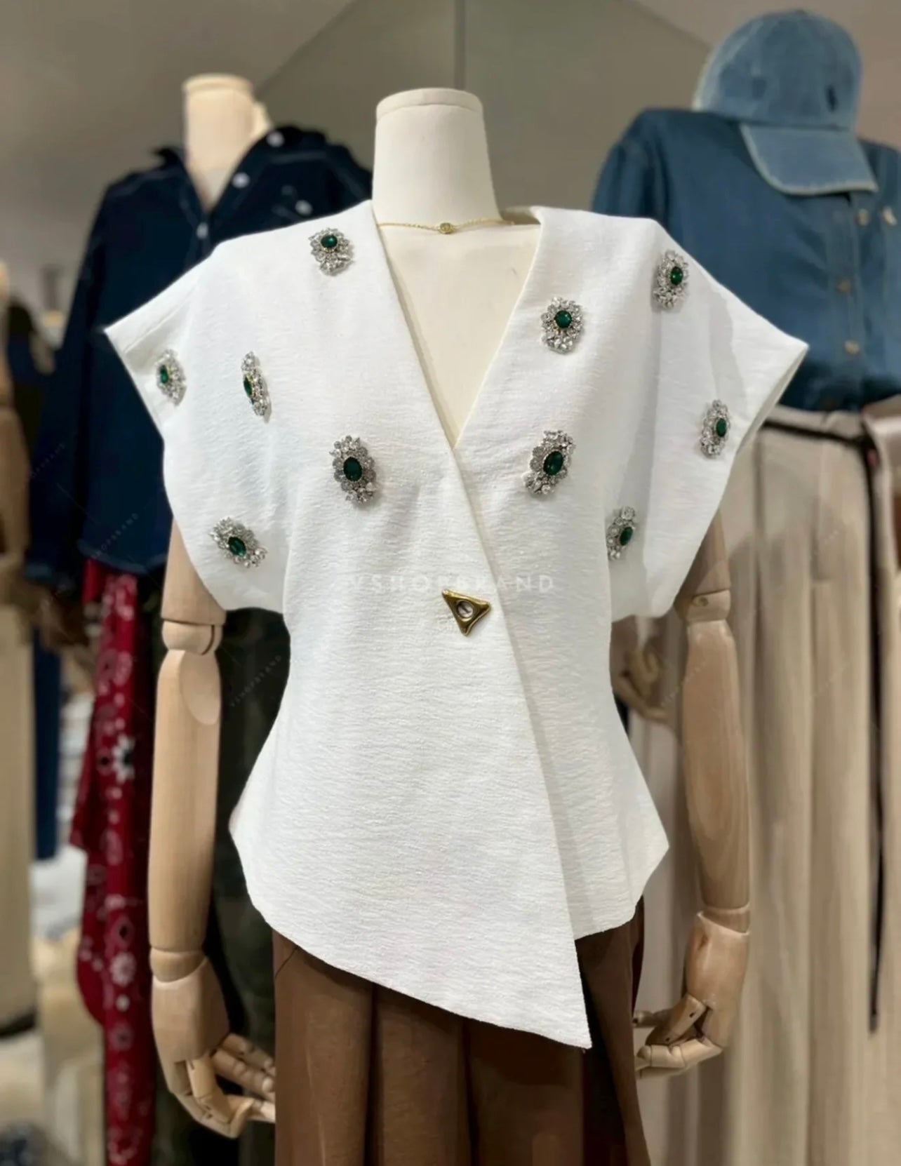 Chia Embriodery Luxe Blouse