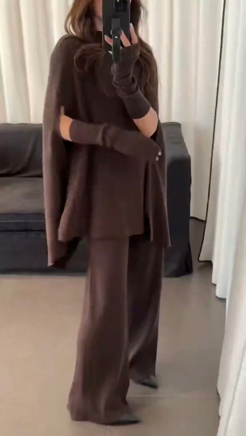Aura Luxe Cords Set
