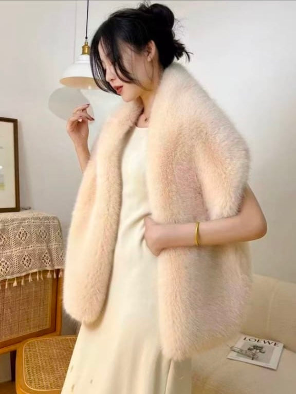 Crimson Elan Fur Wrap