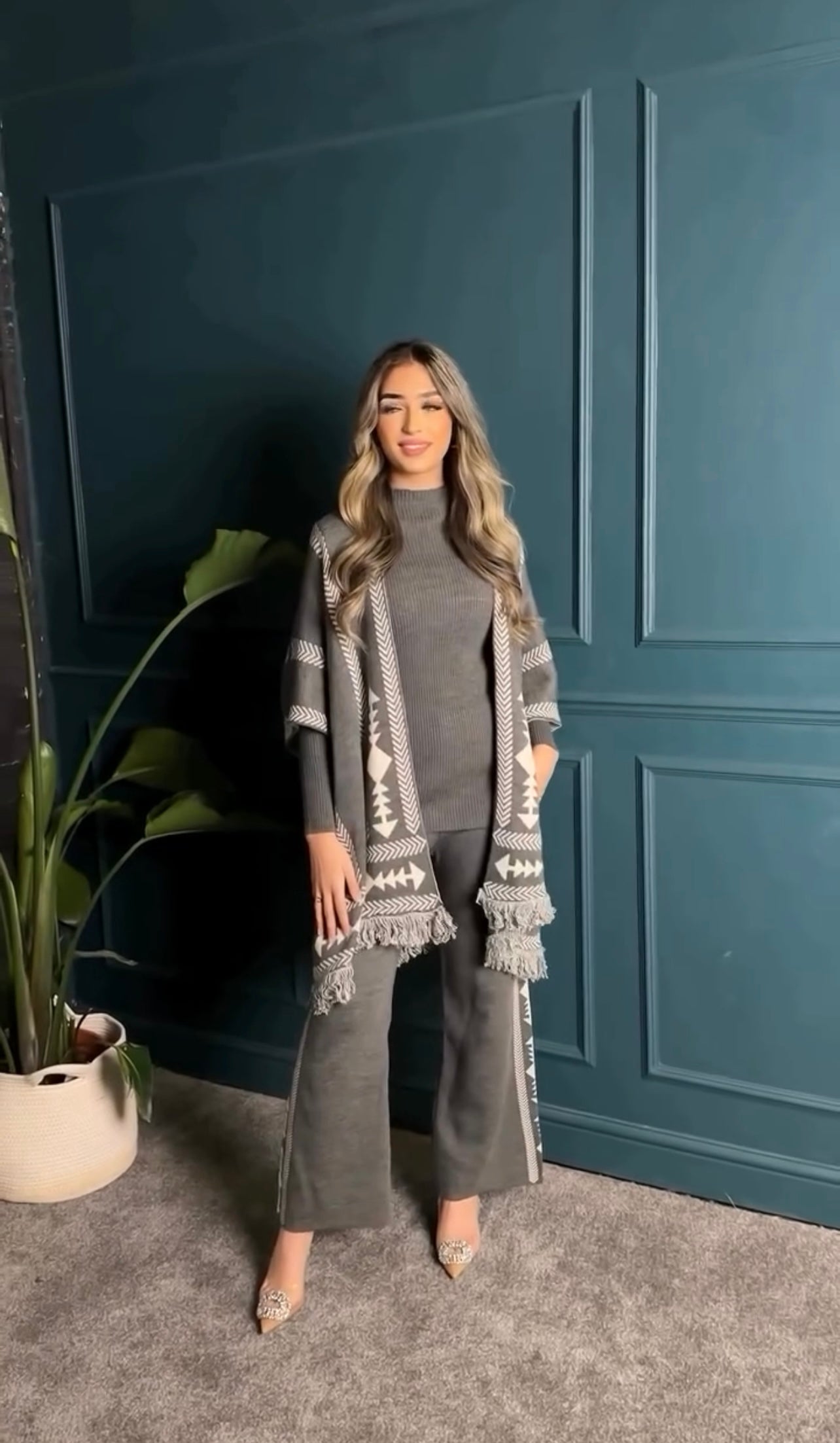 Kary Luxe Cords Set