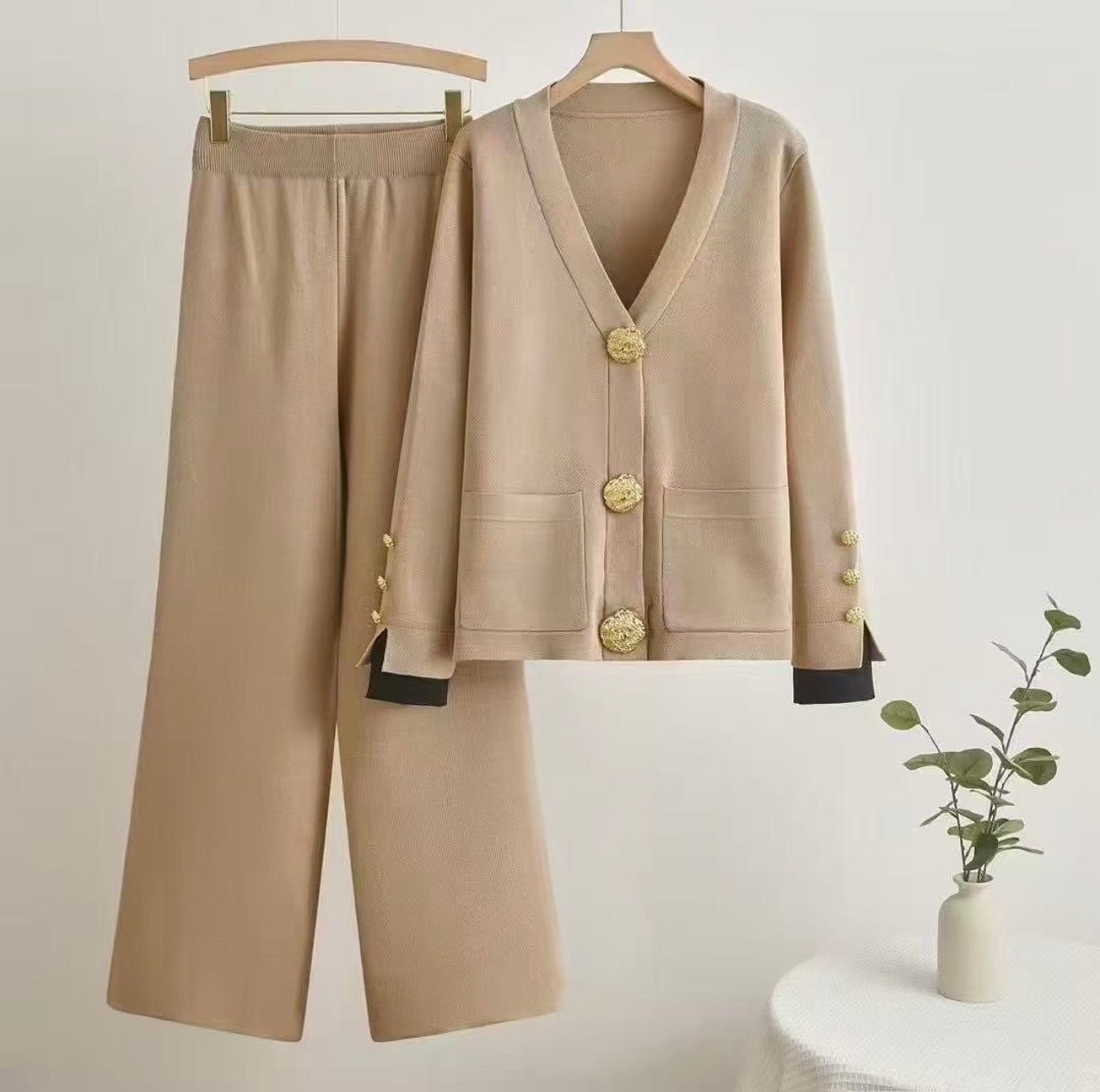 Velora Luxe Button Cords