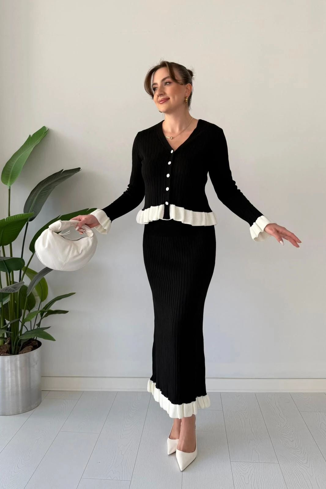Merlot Ruffle Knit Skirt Set