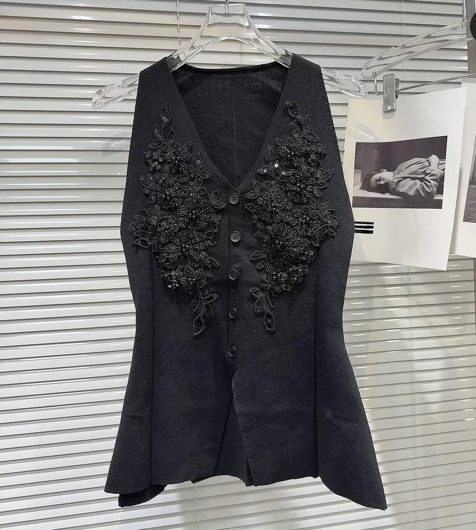 Nira Embriodered Luxe Top