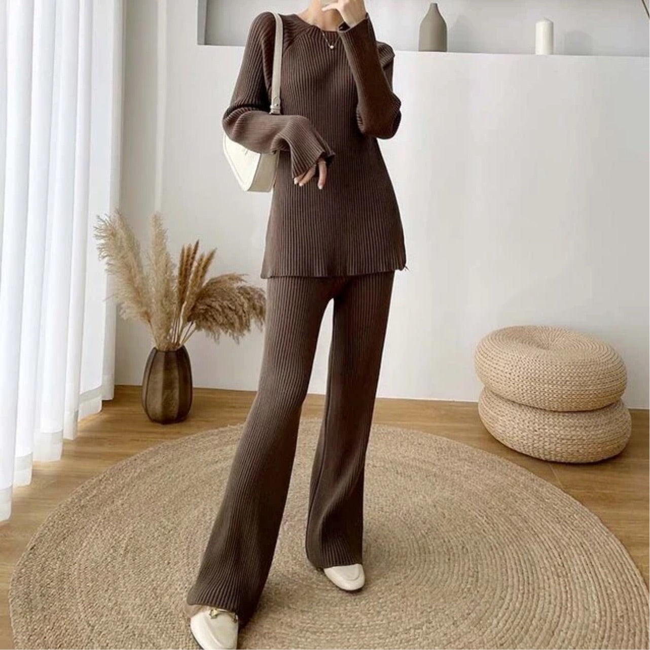Premium Knitted Cords Set