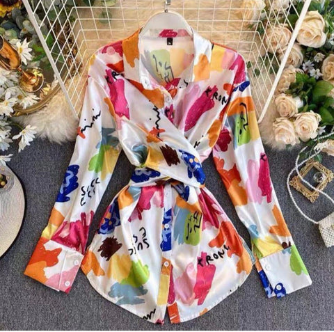 Satin Back Bow Printed Shirt