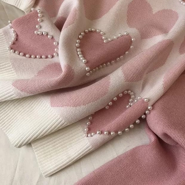 Heart knitted cords set