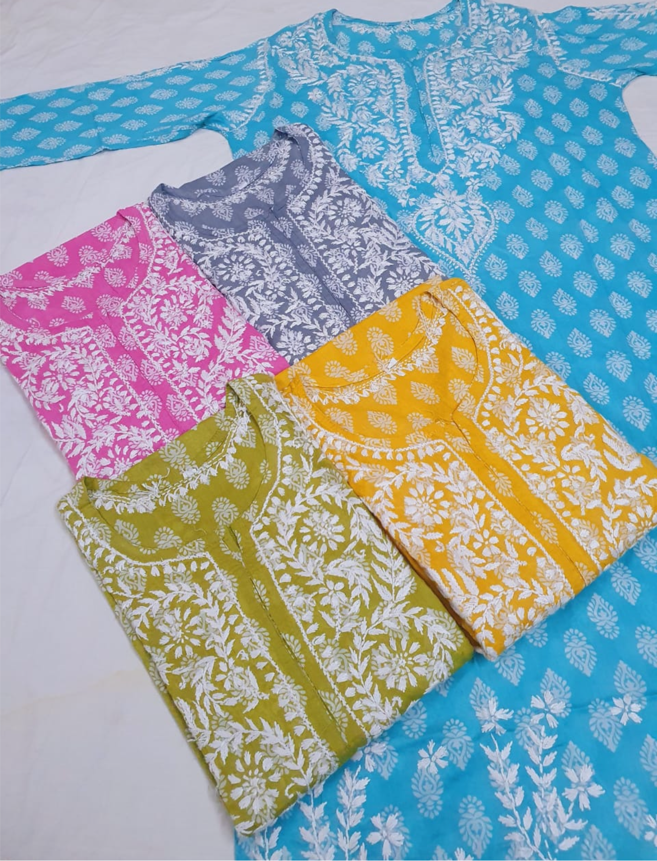 Chikankari kurta
