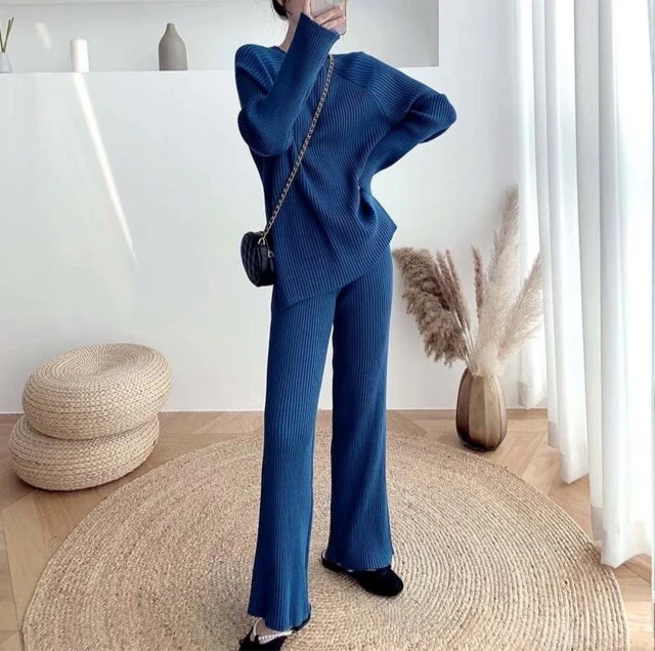 Premium Knitted Cords Set