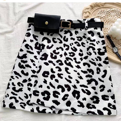 Zebra print bag belted skirt