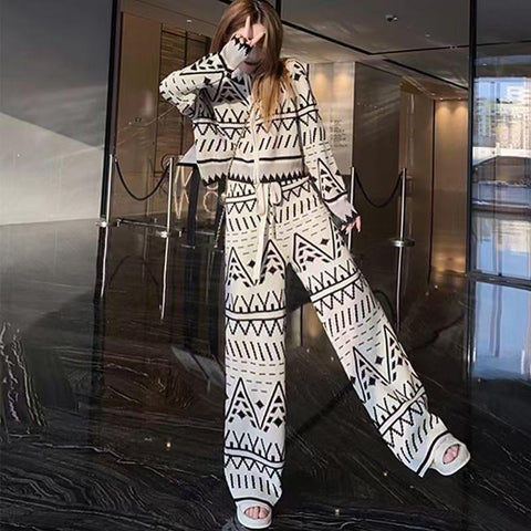 Arabella Winter Cords Set