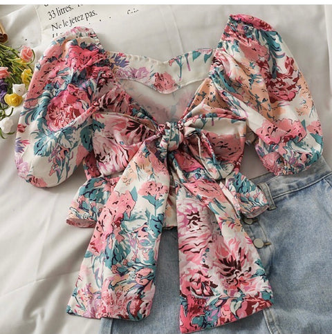 Titli Floral crop top