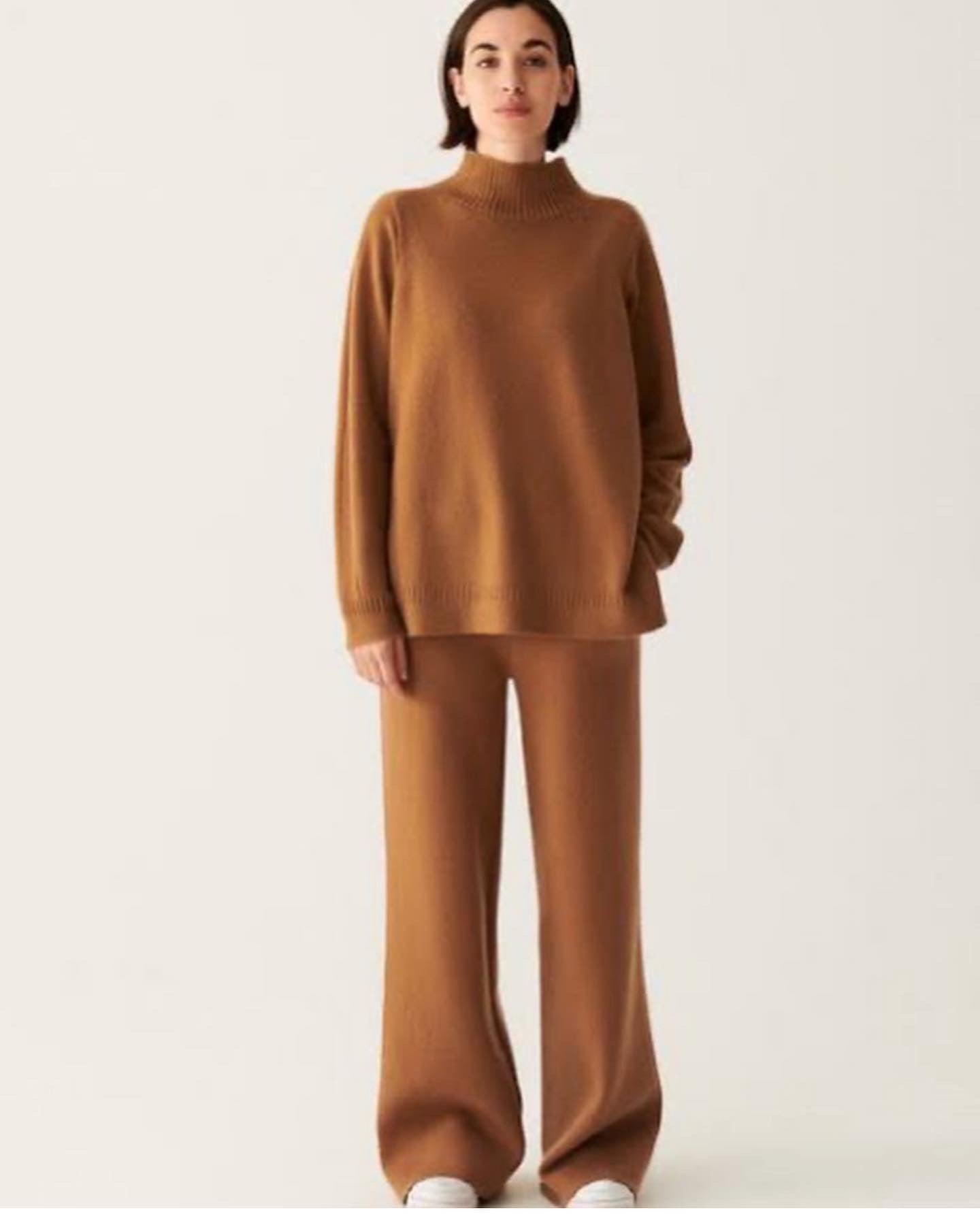 Neo Knitted Warm Cords